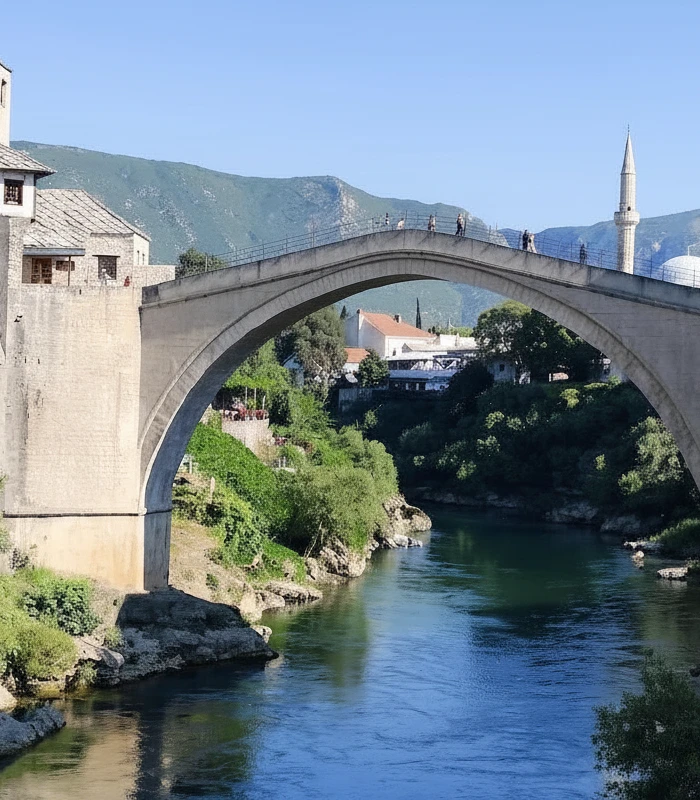 Mostar most kao čista maketa od plastike